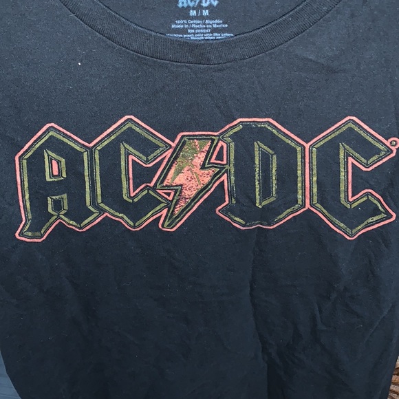 EUC AC/DC black medium tee shirt - Picture 2 of 4